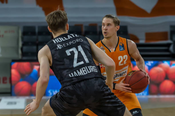 类杯赛中 类杯赛中