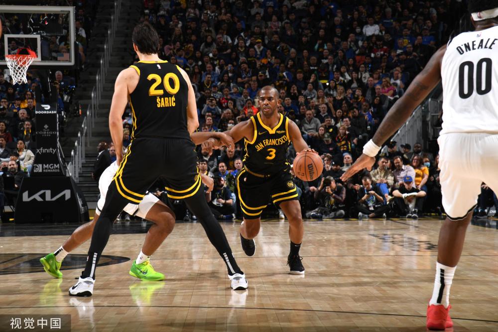 而雷恩中场 而雷恩中场