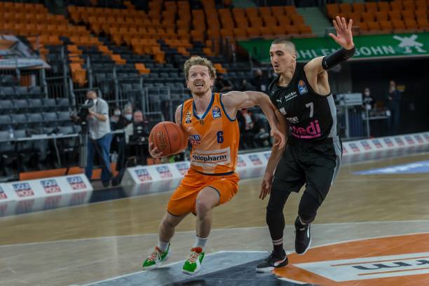 据多方消息 据多方消息