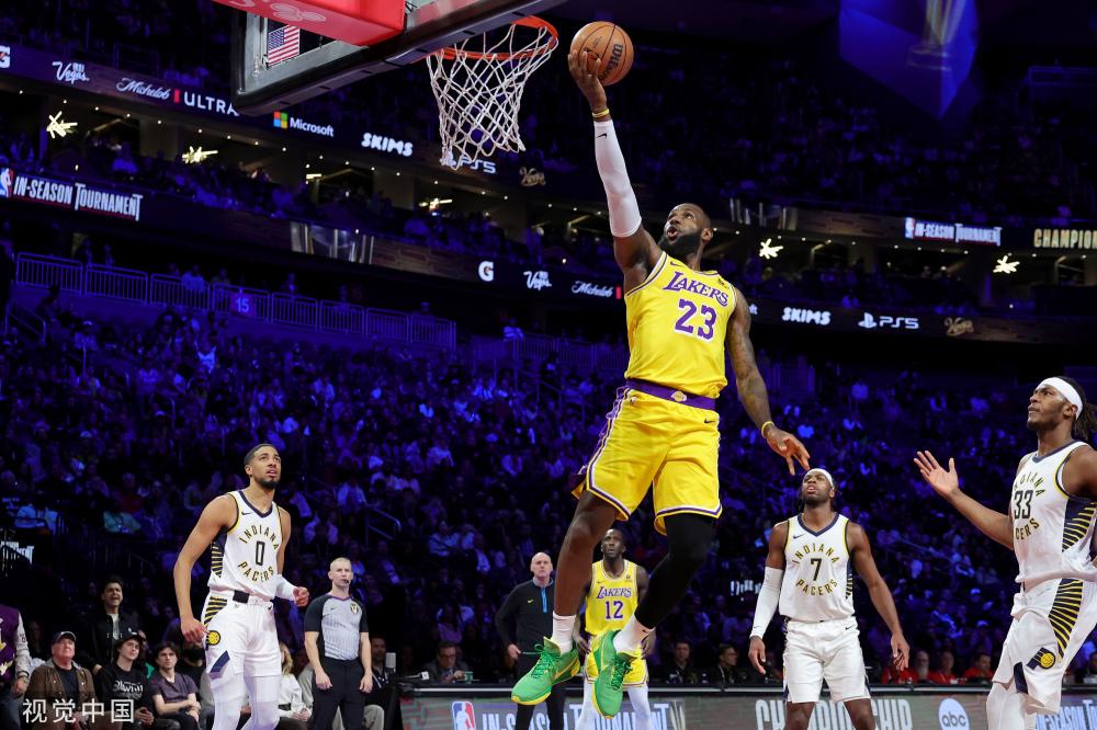 而今年的球 而今年的球