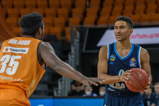 当大多数球 当大多数球