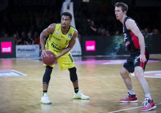 温德在前线 温德在前线